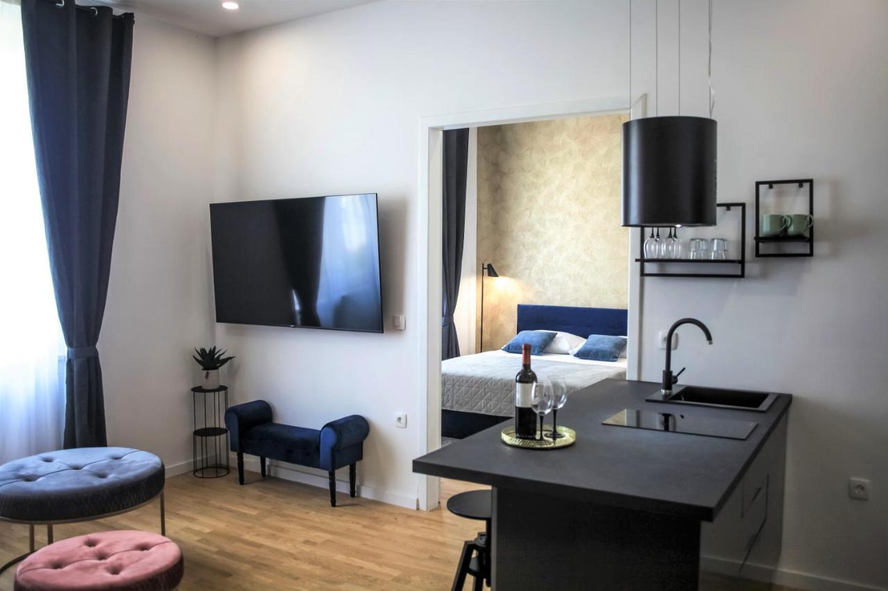 Hedone City Luxury Apartments With Free Parking Pula Zewnętrze zdjęcie