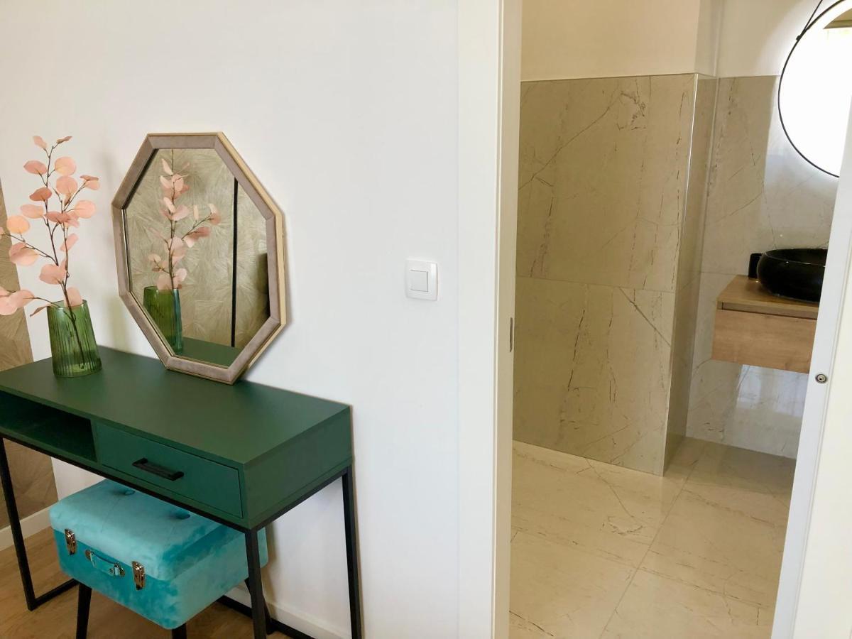 Hedone City Luxury Apartments With Free Parking Pula Zewnętrze zdjęcie