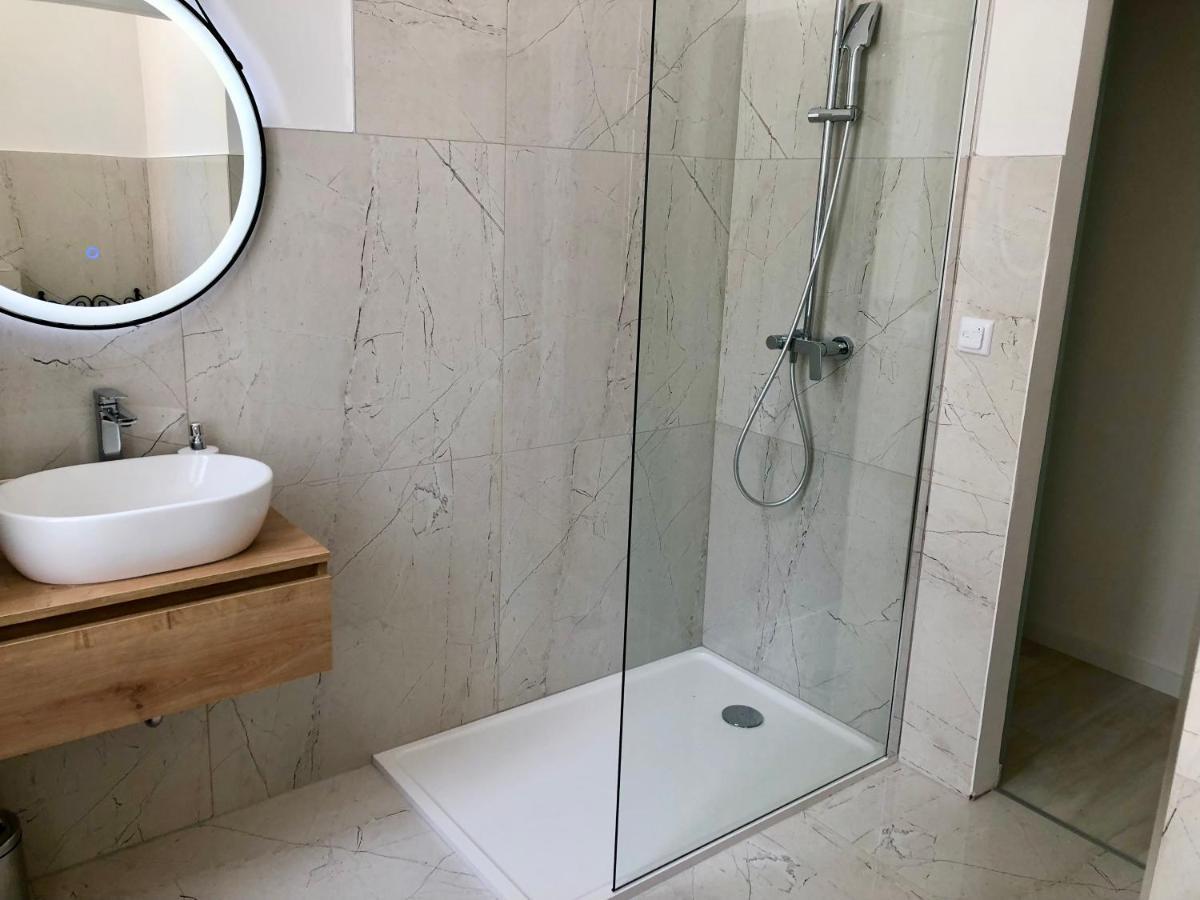 Hedone City Luxury Apartments With Free Parking Pula Zewnętrze zdjęcie