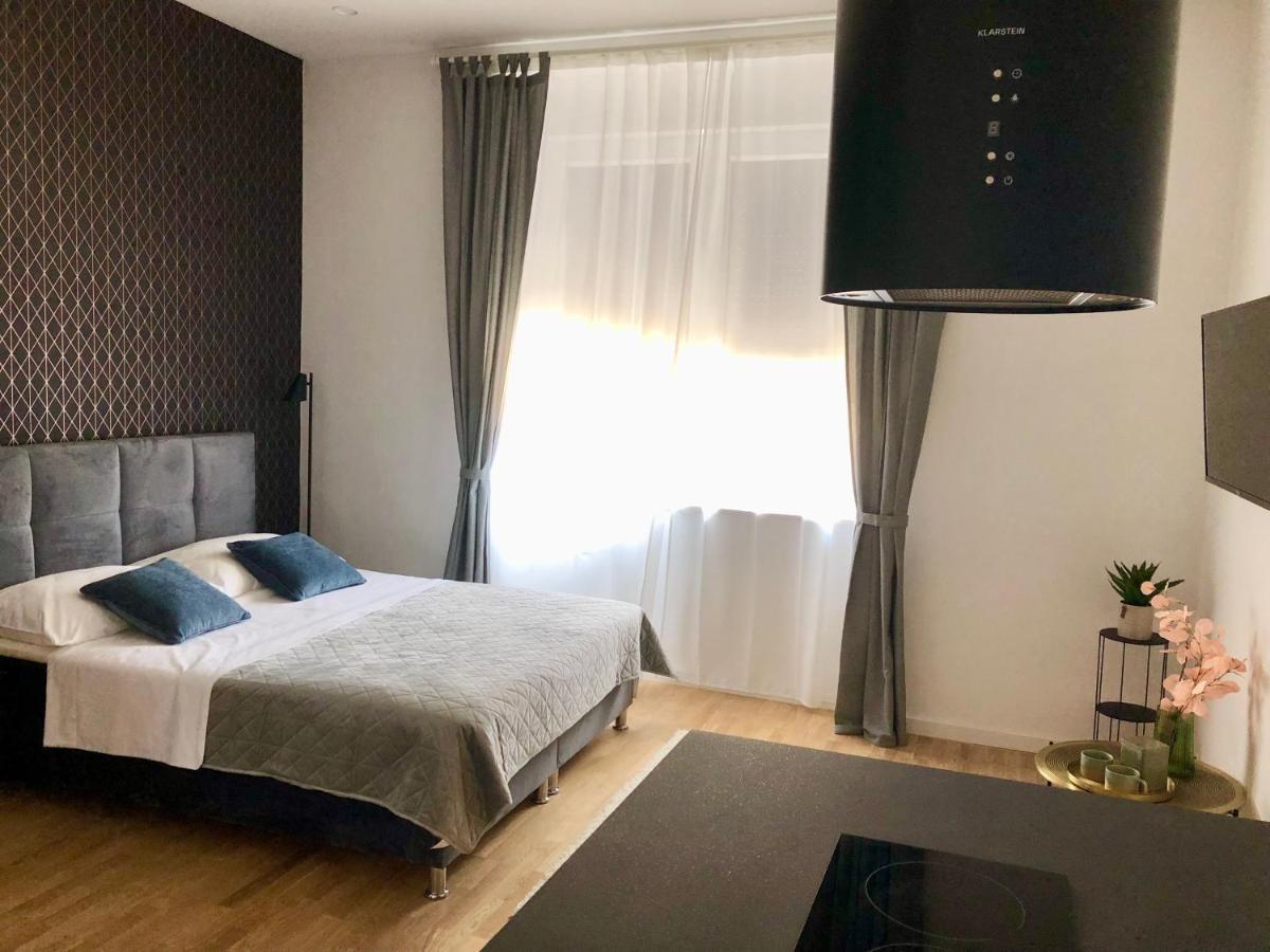 Hedone City Luxury Apartments With Free Parking Pula Zewnętrze zdjęcie
